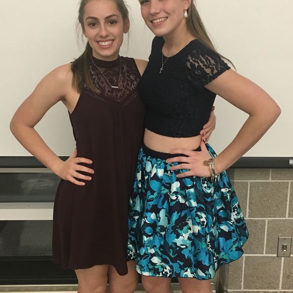 Meet your Posher, Erin - Picture 1 of 1